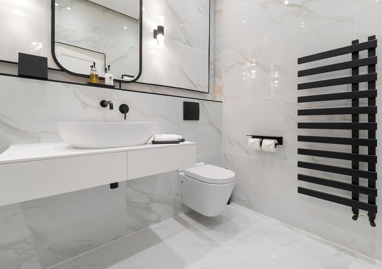Luxury Georgian City Retreat By Sovo Apartments EDI Kültér fotó